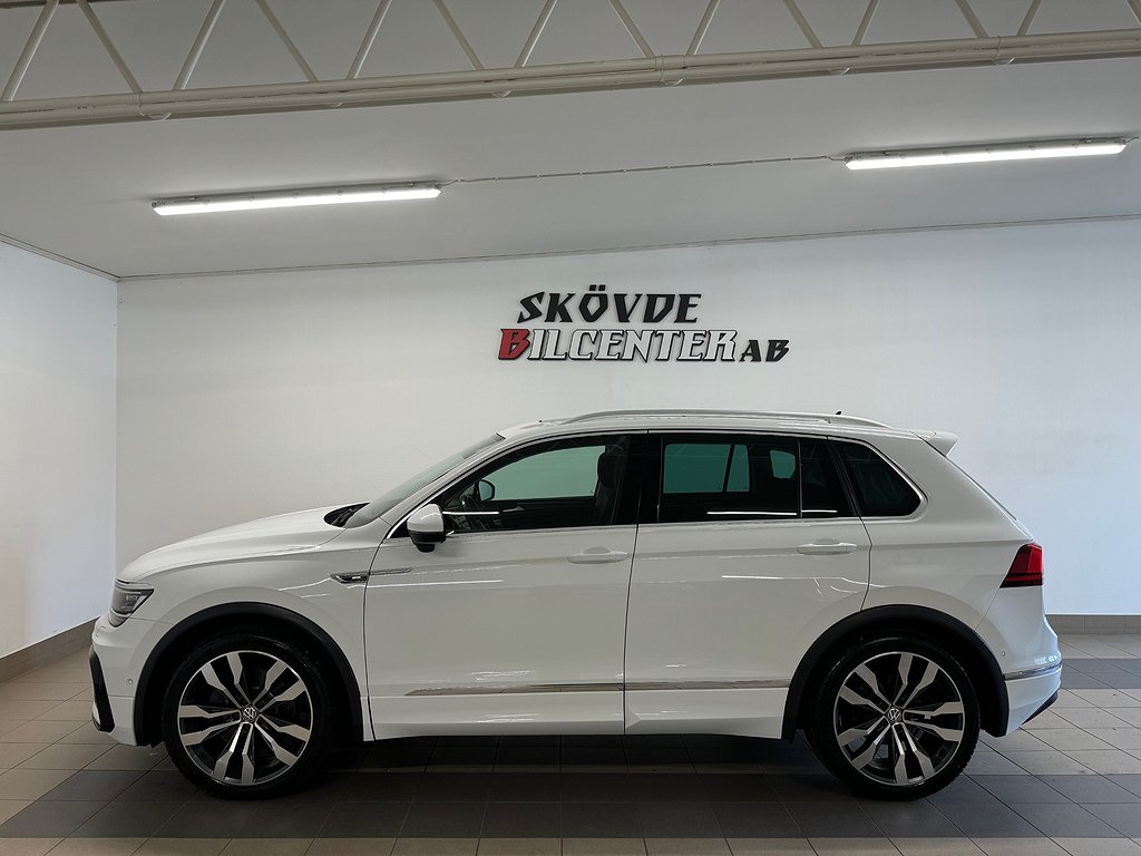 Volkswagen Tiguan 2.0TDI 4Motion R-Line/Panorama/Drag/Värmare