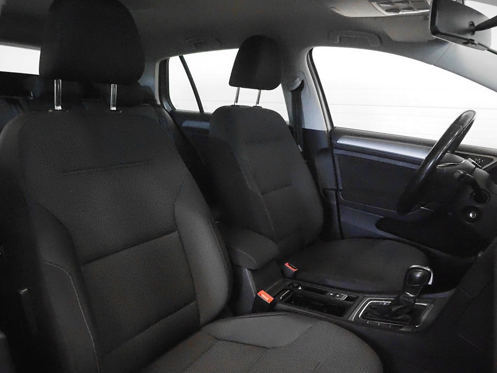 Volkswagen Golf 5-dörrar 1.2 TSI BMT Masters 105hk | Bluetooth | 2015