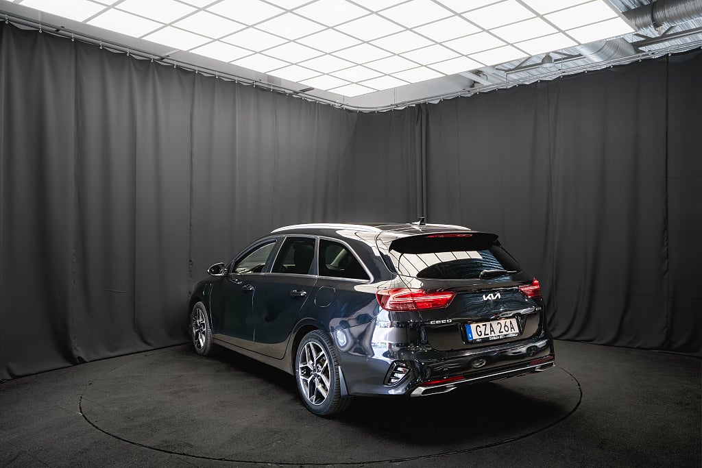 Kia Ceed Plug-in Advance Plus 2 PANO LÄDER DRAG KAMERA MOMS