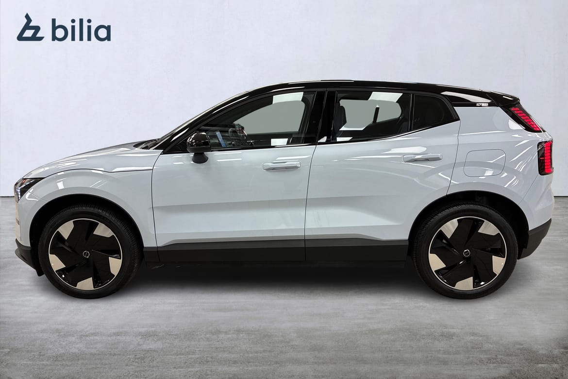 Volvo EX30 Extended Range Plus 2025, bild 3/10