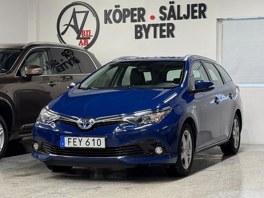 Toyota Auris Touring Sports Hybrid e-CVT Active kamera lågmil