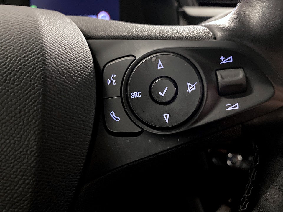 Bild på Opel Corsa-e Design & tech 136hk Aut - B-KAMERA, EN ÄGARE