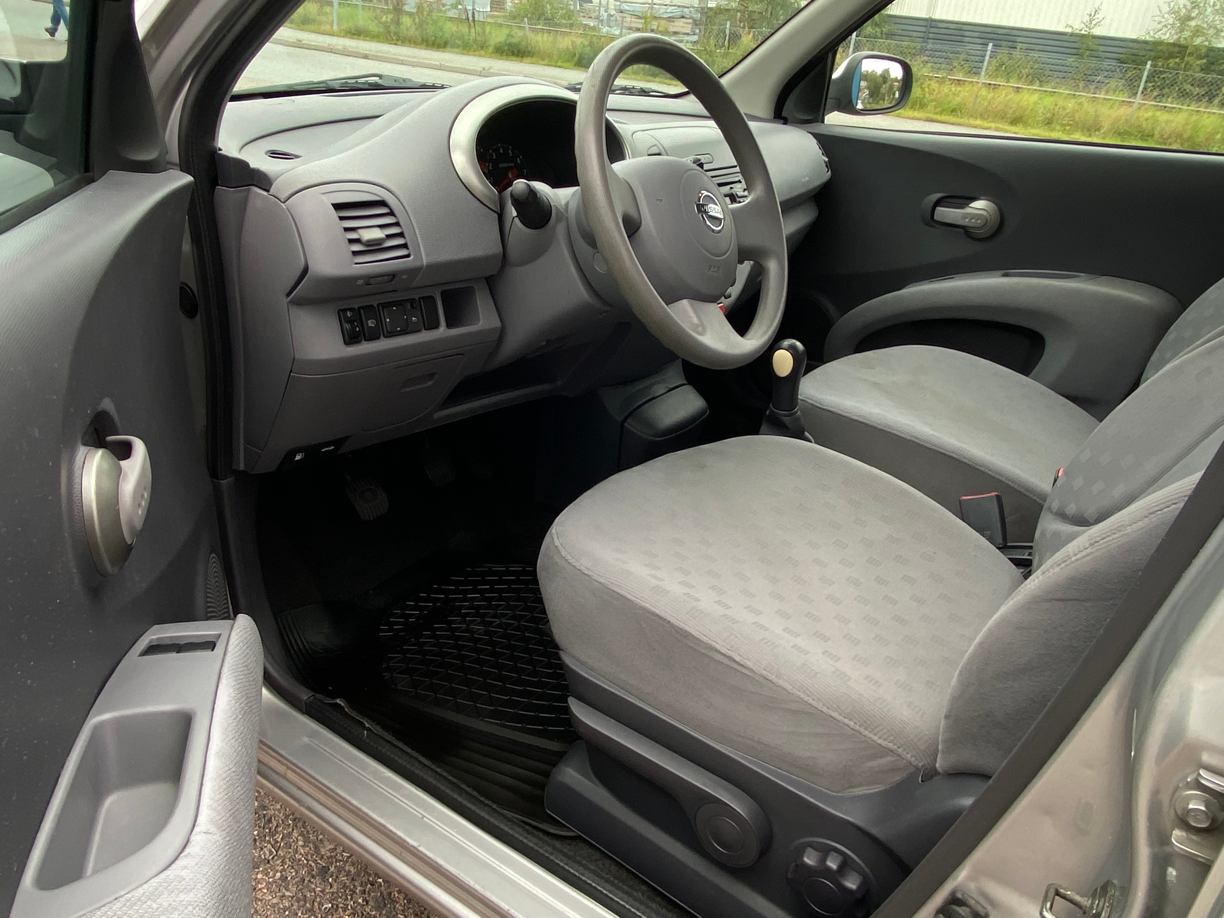 Nissan Micra 5-dörrar 1.2 65hk 2003, kuva 6/39