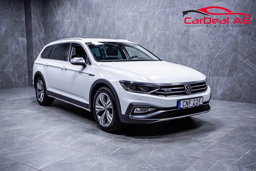 Volkswagen Passat Alltrack 2.0 TDI 4Motion Värmare Cockpit Kamera Navi Drag MOMS
