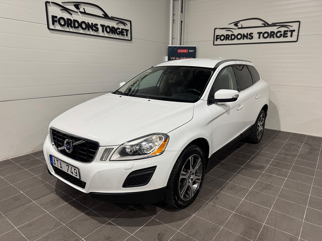 Volvo XC60 D3 AWD Geartronic Summum Värmare|Drag|El-stolar