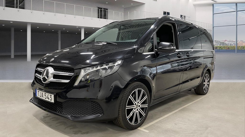 Mercedes-Benz V 250d 3.2t Avantgarde Värmare 360° LED ILS Carplay