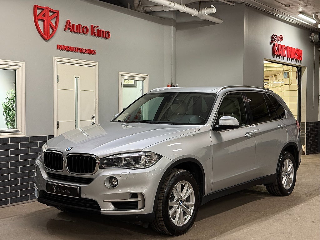 BMW X5 xDrive25d Steptronic Nyservad Nya Skivor Nya Bromsar 