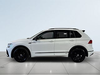 Volkswagen Tiguan 2.0 TSI OPF 4M R-Line Black Drag Värmare Kamera S&Vhjul – bild 3
