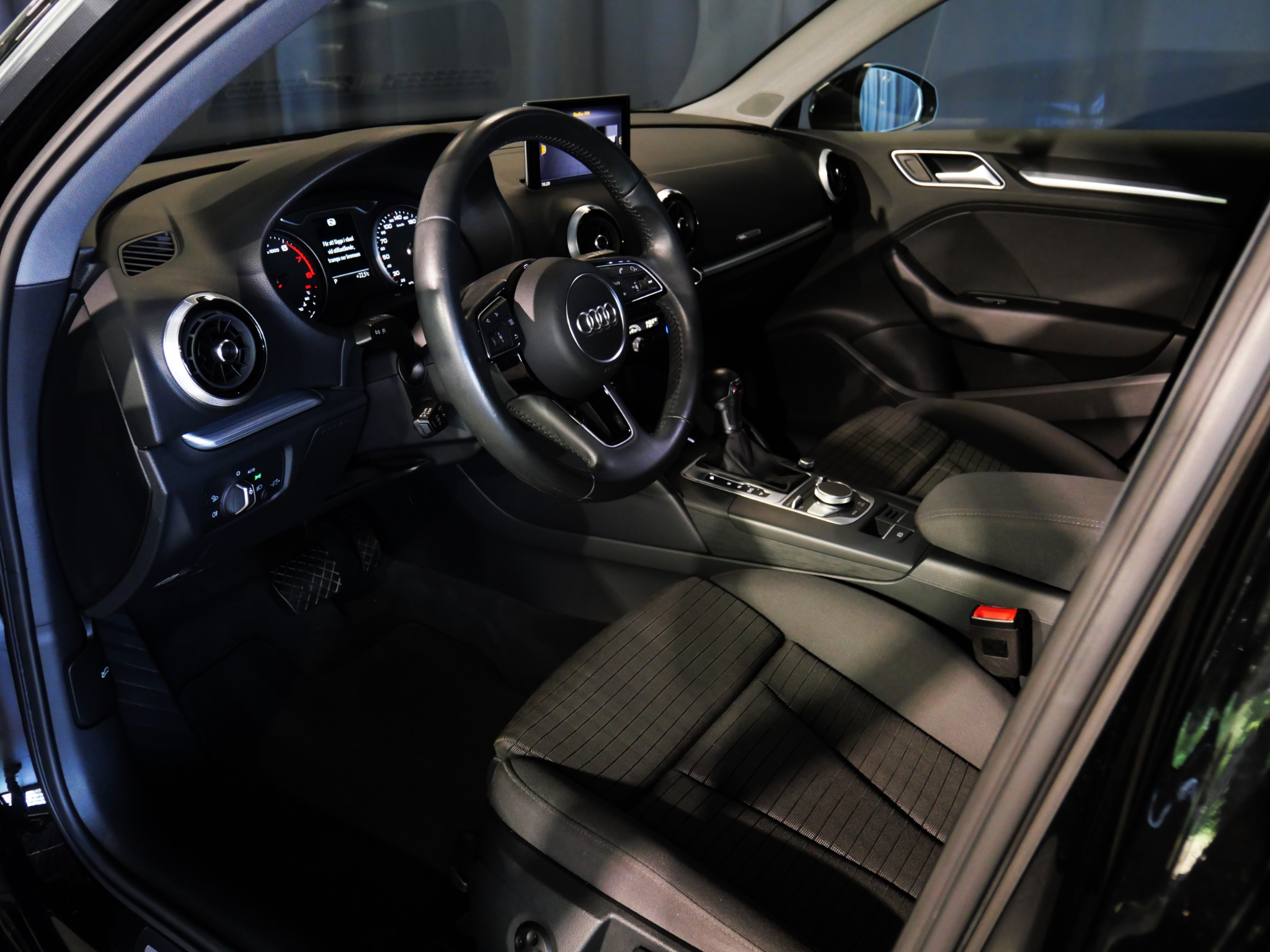 Audi A3 2020, bild 7/10