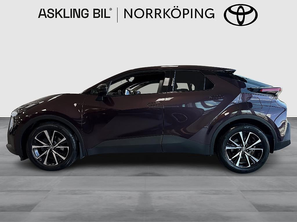 Toyota C-HR 2024 - miniatyr 4
