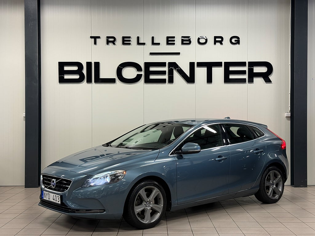 Volvo V40 T3 Momentum 150hk | Dragkrok 