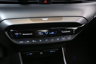 Halvkombi Hyundai i20 14 av 19