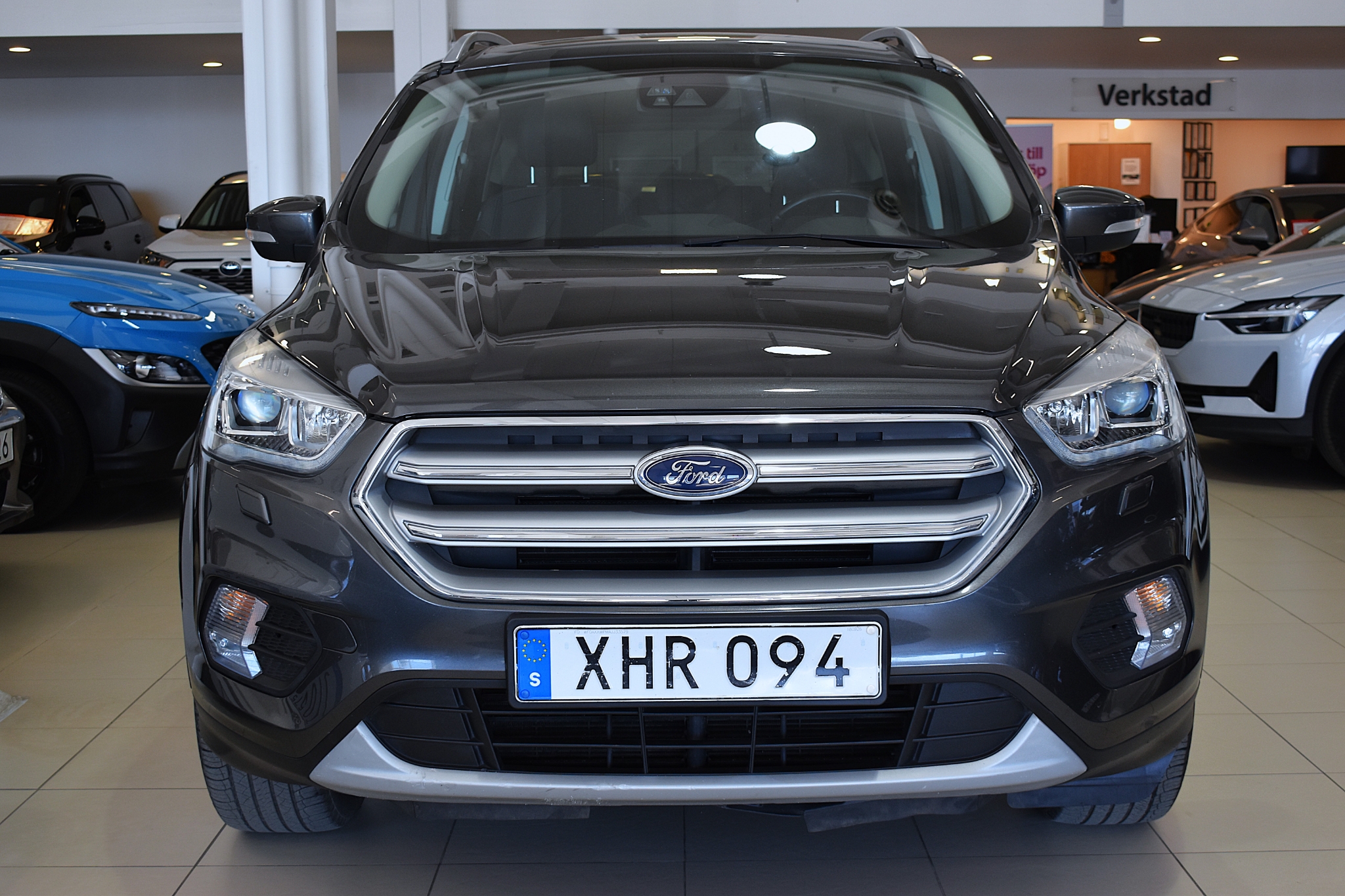 Ford Kuga 1.5 EcoBoost Titanium 2018, bild 2/57