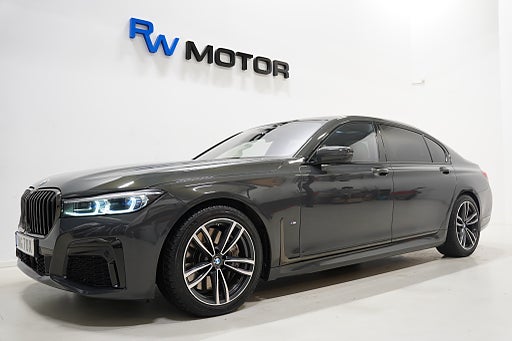 BMW 750 Li xDrive 530hk Comfort M Sport B&W HUD Pano Laser MOMS