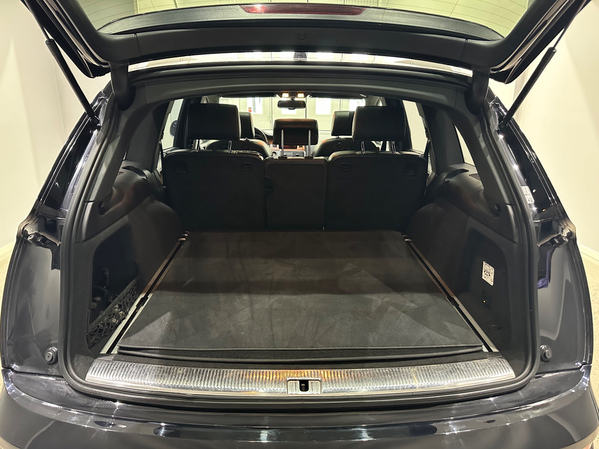 Audi Q7 V12 2012, bild 6/44