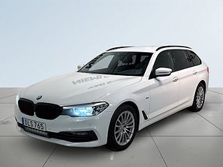 BMW 520d xDrive Touring Drag Kamera Skinn Dvärm S/V-hjul – bild 16