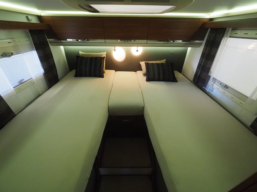 Adria Coral 670 SL Supreme I ALDE I Solcell I 150hk