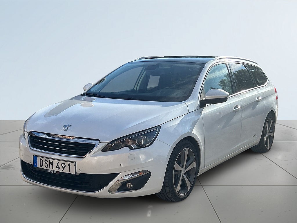 Peugeot 308 sw 1.2 PureTech 130 Allure Drag Mvärme Panorama S&V-däck