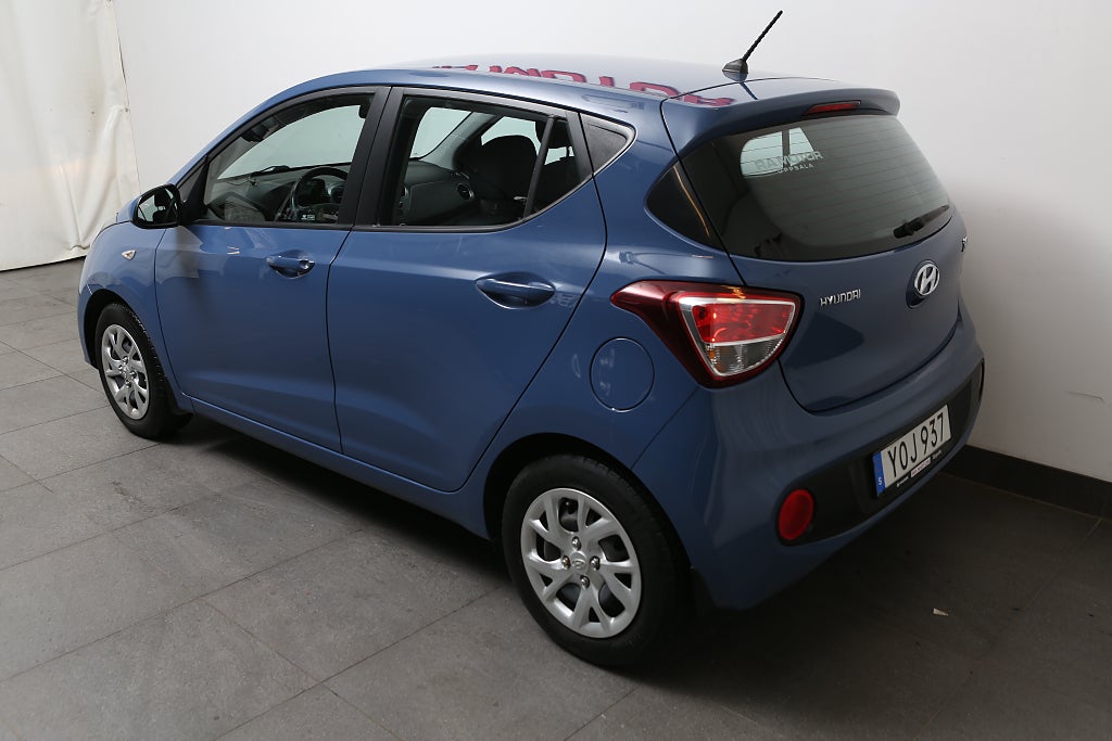 Hyundai i10 1,0 blue 67hk Comfort 5-D 2018