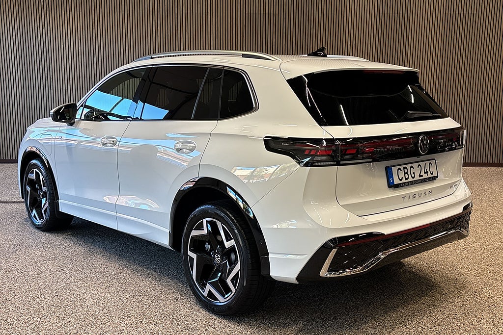 Volkswagen Tiguan eHybrid 1.5 TSI  R-Line Pano Massage HUD