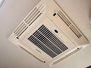 Husbil-integrerad Kabe TM IMPERIAL 860 LGB 30 av 34