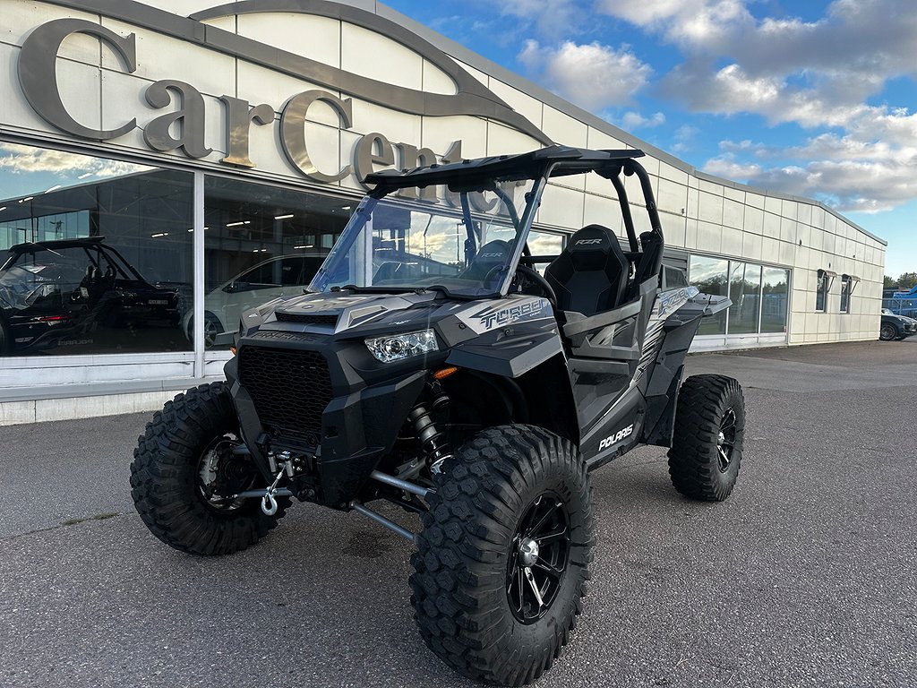 Polaris RZR XP Turbo EPS 170HK AWD * Trimbox * Grym leksak! 