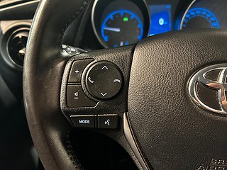 Toyota Auris Touring Sports Plus Kamera Mvärm Drag S/V-hjul