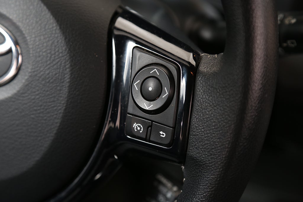 Toyota Yaris 1,5 VVT-iE Active 5-dörrar Bluetooth Kamera 2017