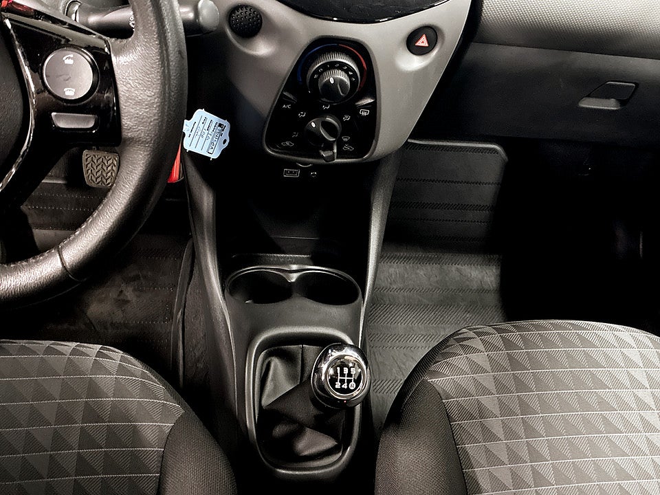 Bild på Peugeot 108 5D Active 1.0 VTi 72hk BACKKAMERA