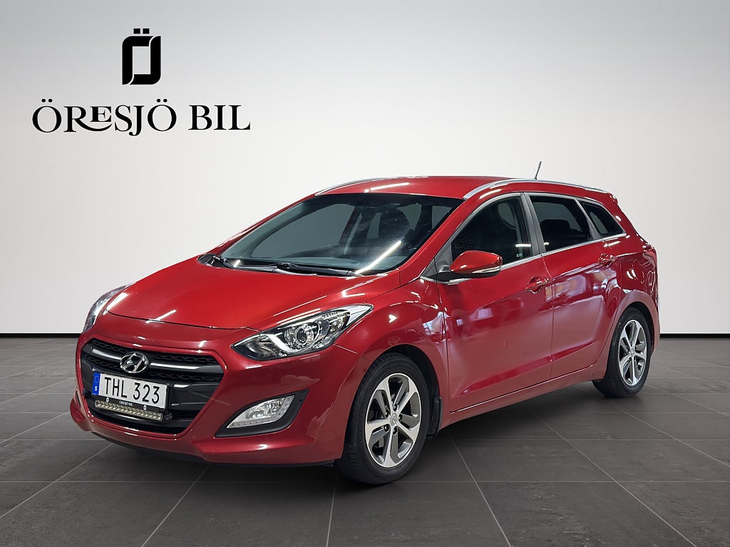Hyundai i30 Kombi 1.6 GDI Automat Comfort Drag Nyservad Nybes 135hk