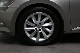 Kombi Skoda Superb 5 av 27