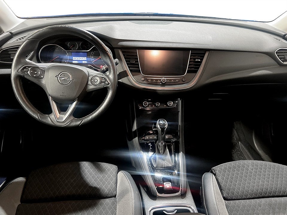 Bild på Opel Grandland X Dynamic 1.6 CDTi 120hk Aut - B-KAMERA, RATTVÄRME