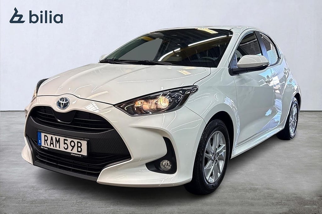 Toyota Yaris 1,5 HYBRID 5D ACTIVE KOMFORTPAKET