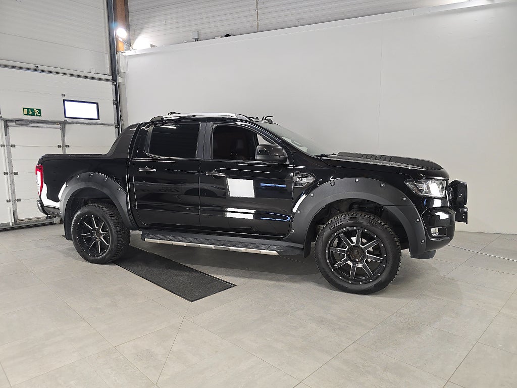Ford ranger Wildtrak 3.2 TDCi 4x4 V-Hjul D-Värm X-Ljus Drag