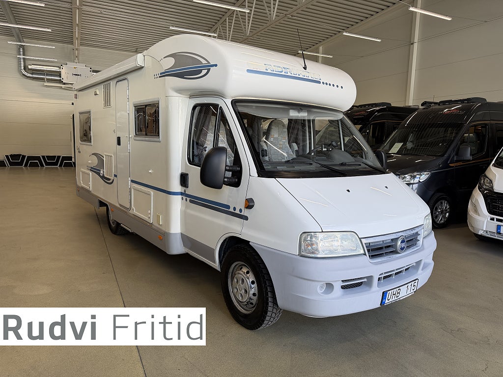 Adria TIK S 650 SP *Solcell*