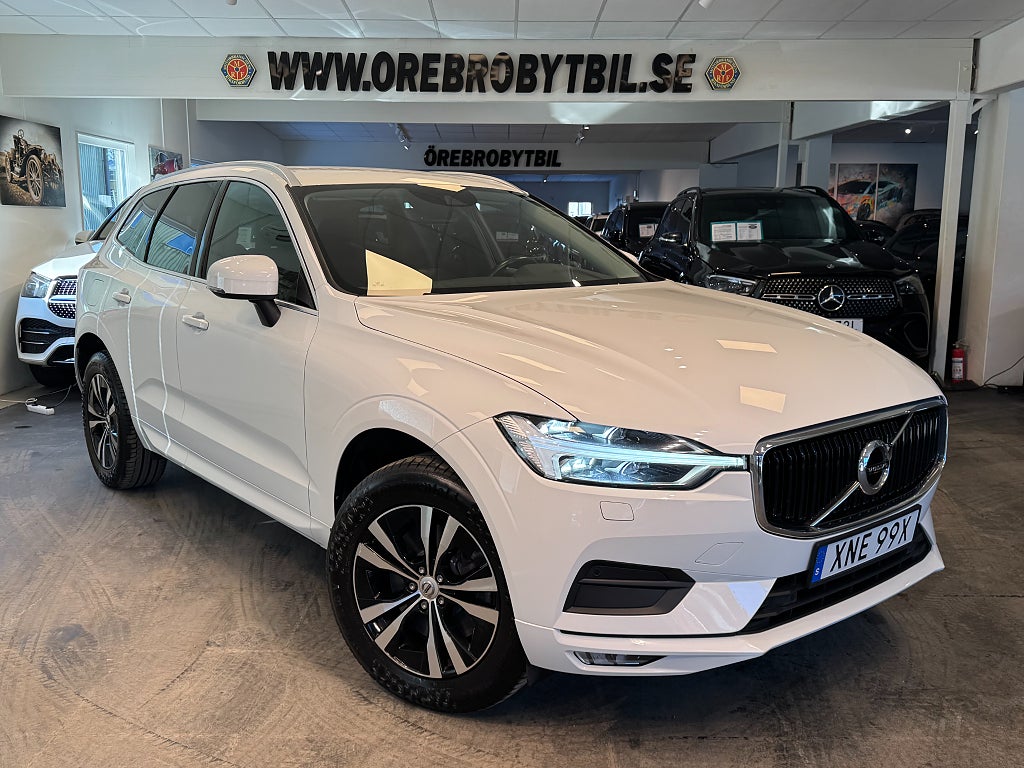 Volvo XC60 B4 AWD Mildhybrid Momentum Drag Gps Värmare Blis 197hk