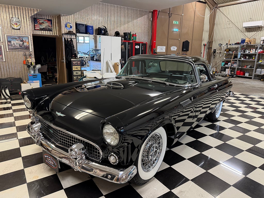 Ford Thunderbird cab + Hardtop toppskick -56
