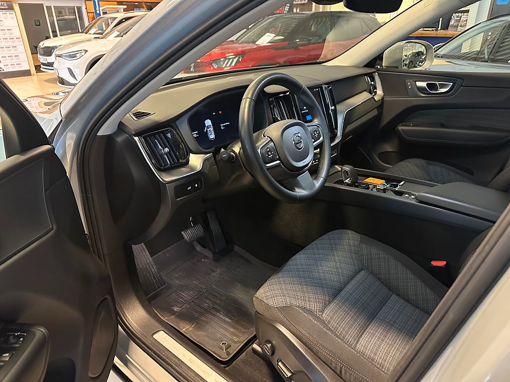 Volvo XC60 Recharge T6 AWD Geartronic Euro 6 miniatyr 3
