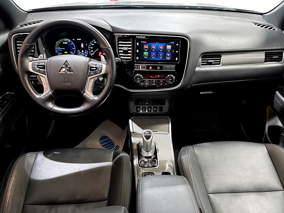 Bild på Mitsubishi Outlander PHEV 224hk Aut AWD P-SENSORER BAK