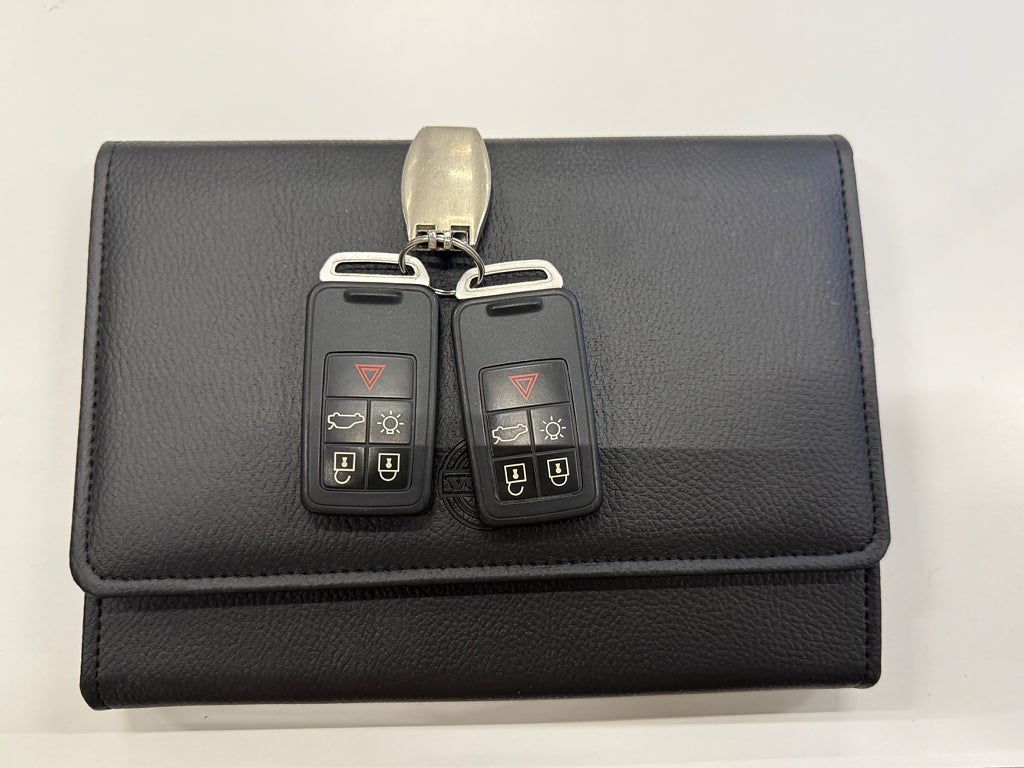 Volvo V70 2.0 Automat 214hk 6100 Mil 2 Ägare - miniatyr 21