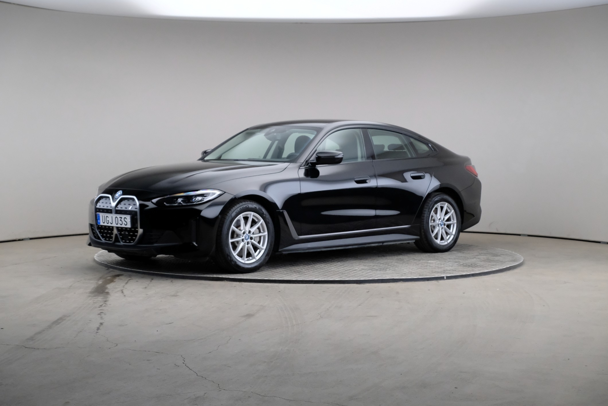 BMW i4 eDrive40 Charged Skinn 2022, bild 5/10