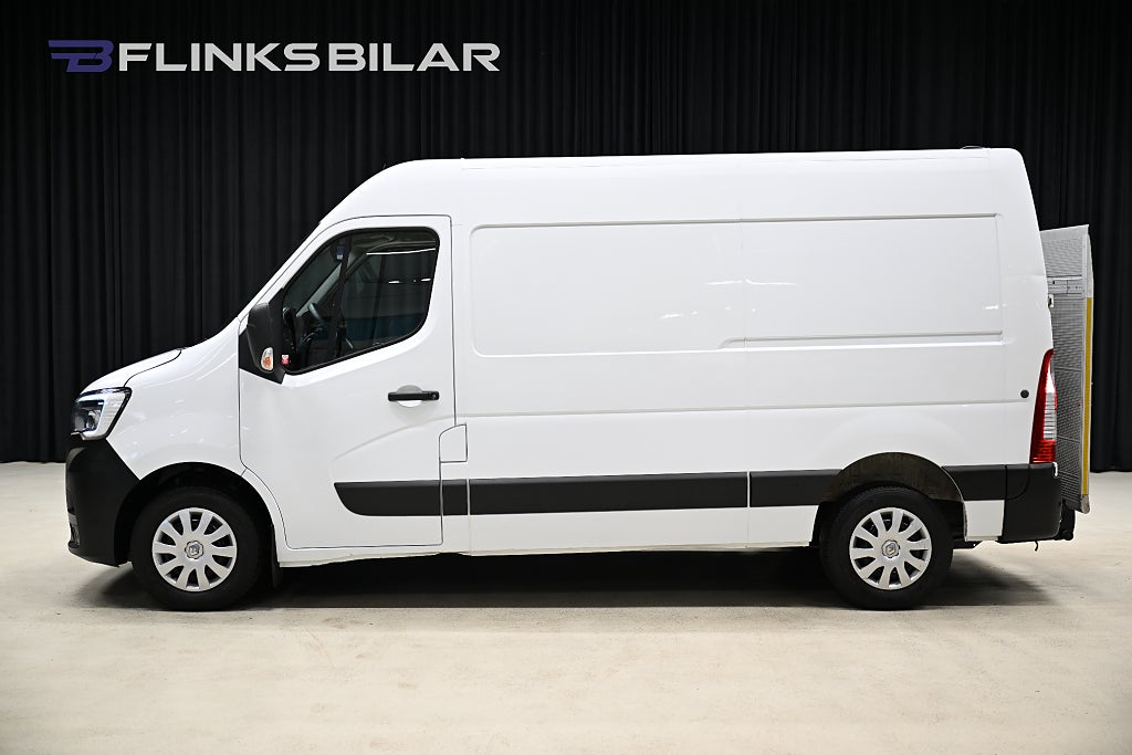 Renault master dCi 180HK Automat|Bakgavellyft|GPS|Värmare|Backkamera