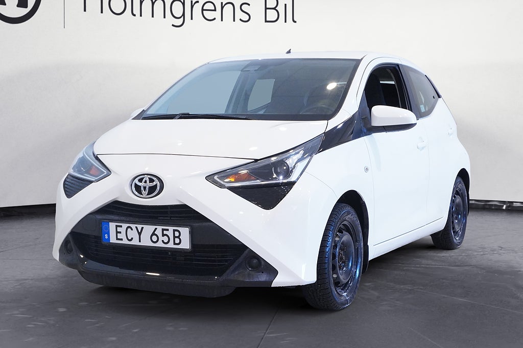 Toyota Aygo X-Play 5-Dörrar 1.0 VVT-i Manuell, 72hk, Backkamera, Touchscreen