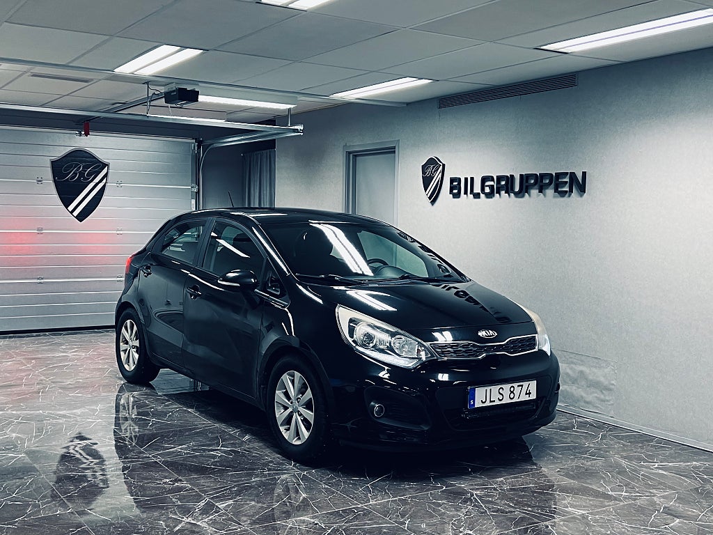 Kia Rio  1.2 CVVT GLS|Nybesiktigad|Rattvärmare|Motorvärmare|