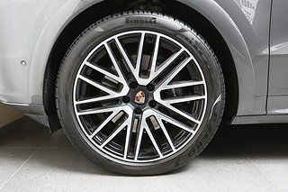 SUV Porsche Cayenne 25 av 25
