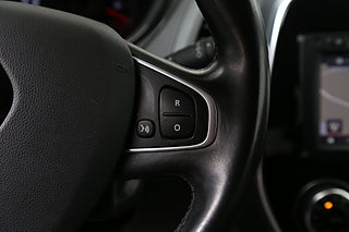 SUV Renault Captur 16 av 25
