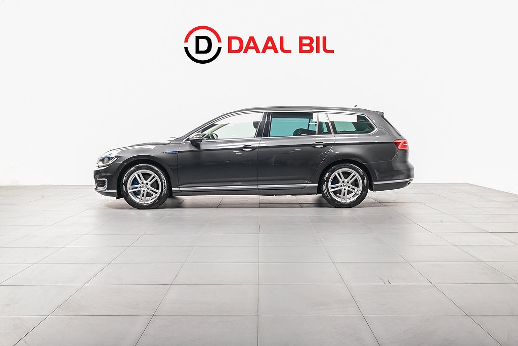 Volkswagen Passat GTE 218HK EXECUTIVE P-VÄRM ACTIVE INFO