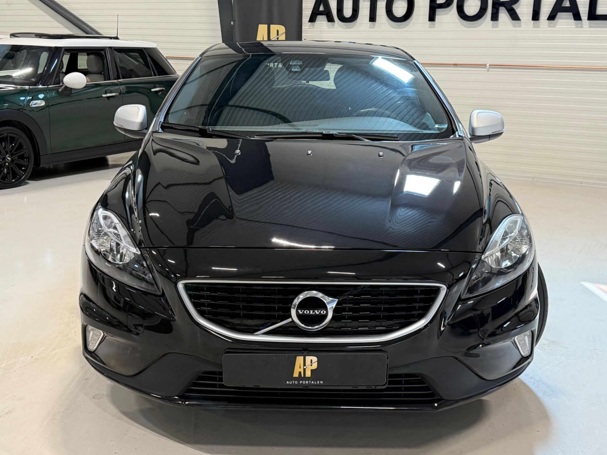 Volvo V40 2017, bild 3/40