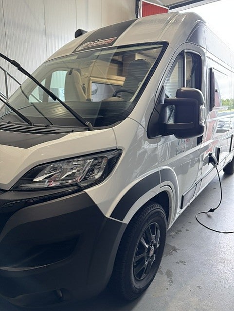 CHALLENGER V114 Max Dieselvärmare Våningsäng