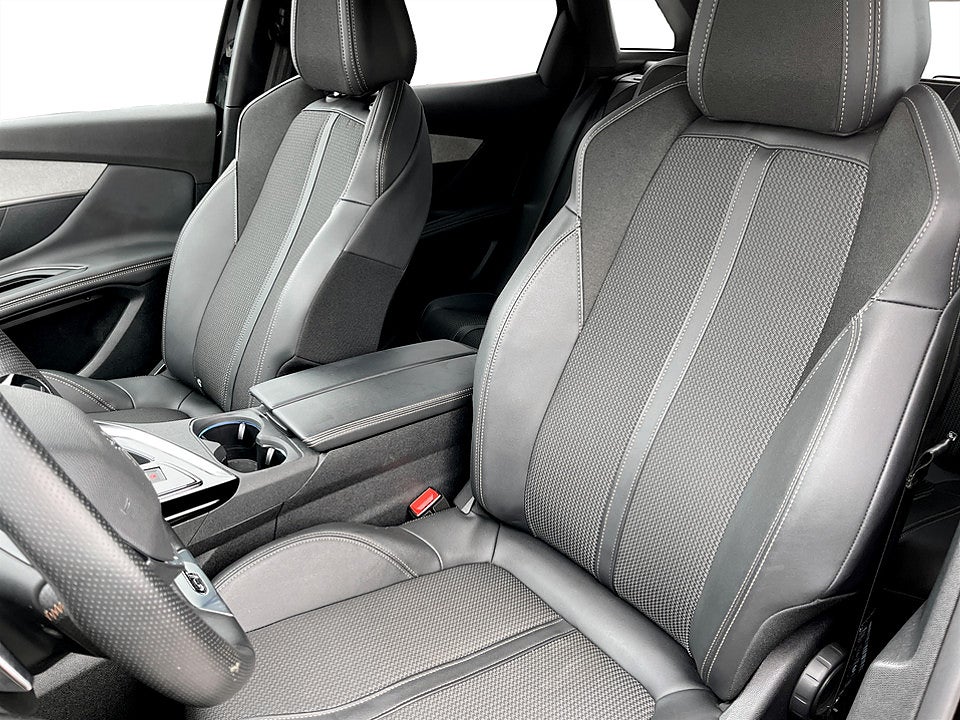 Bild på Peugeot 3008 GT 1.2 PT 130hk Aut B-KAMERA EL-BAKLUCKA